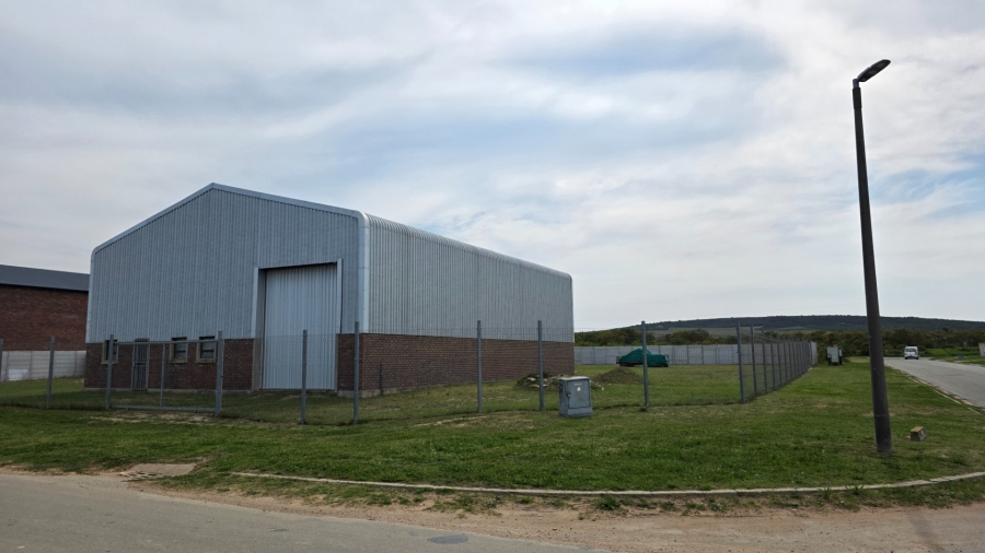Commercial Property for Sale in Mossdustria Western Cape